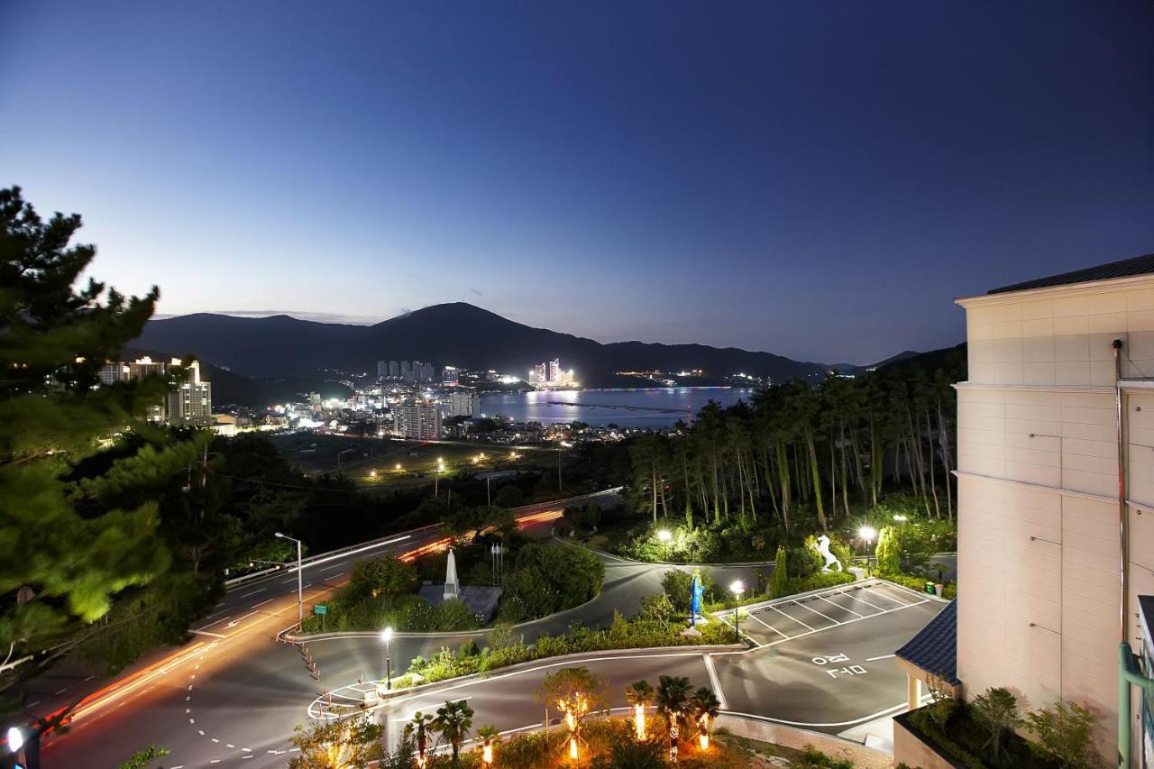 Dome Hotel Geoje Exterior photo