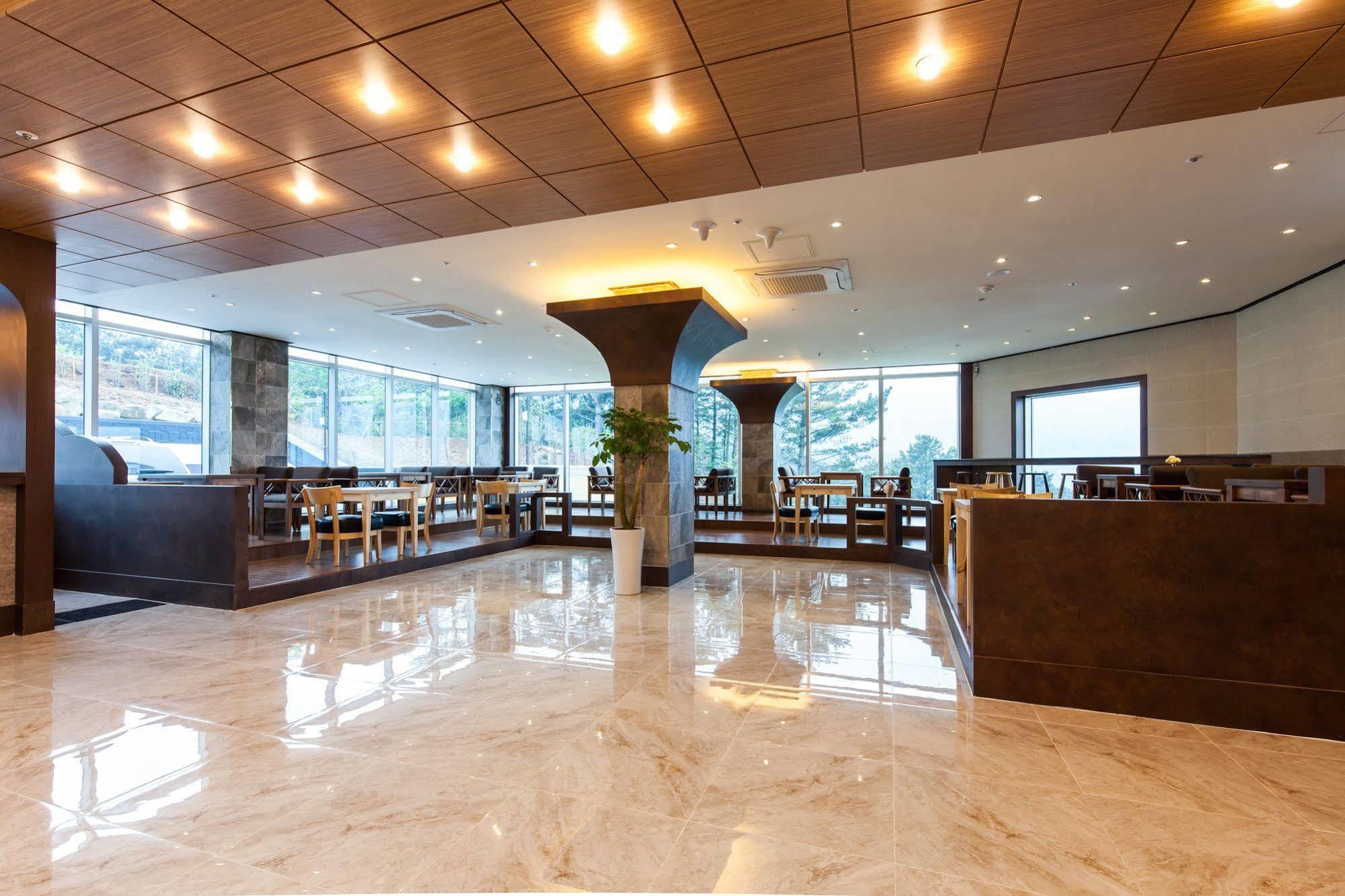 Dome Hotel Geoje Exterior photo