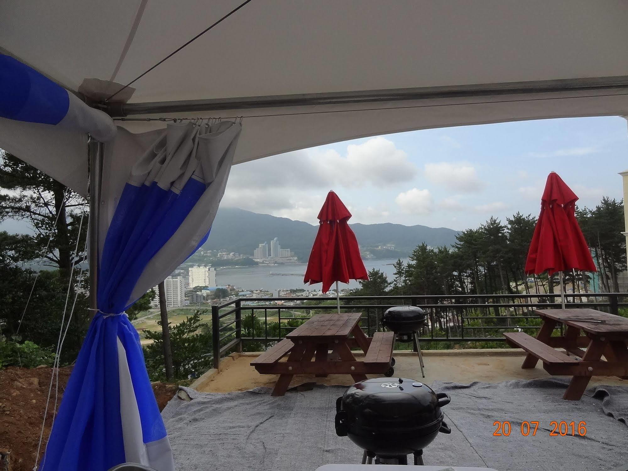 Dome Hotel Geoje Exterior photo