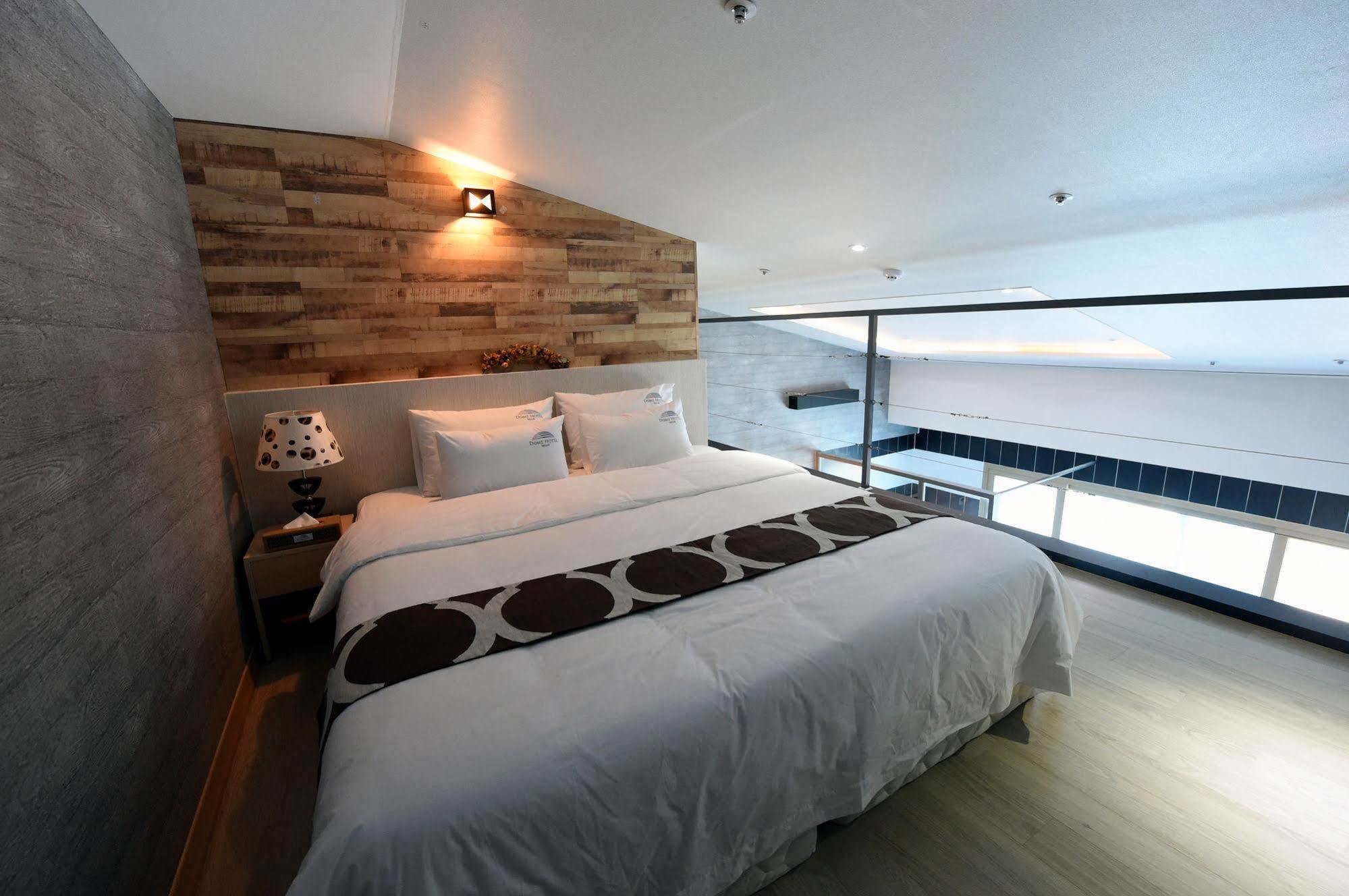 Dome Hotel Geoje Exterior photo