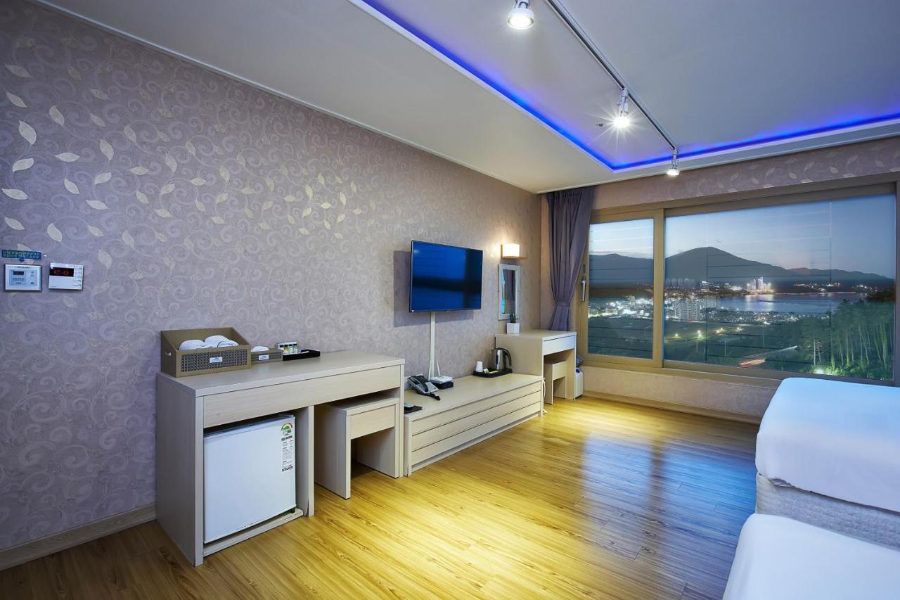 Dome Hotel Geoje Exterior photo